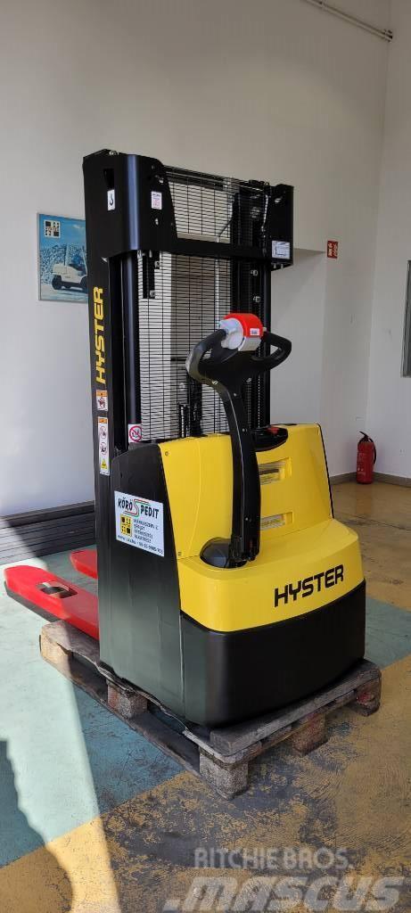 Hyster S 1.0 Gerbeur accompagnant