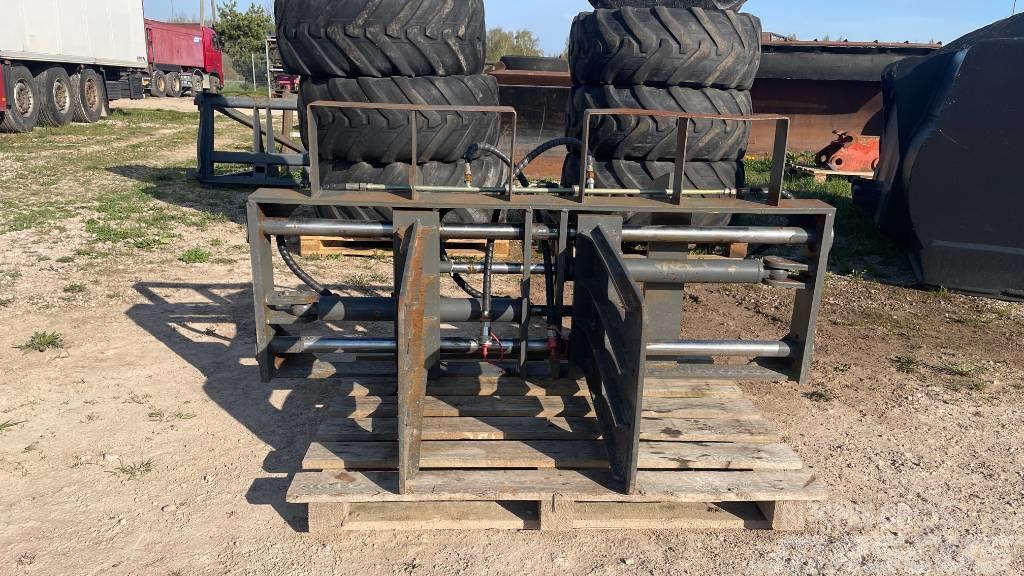  Bale clamp 1700 mm Grappin