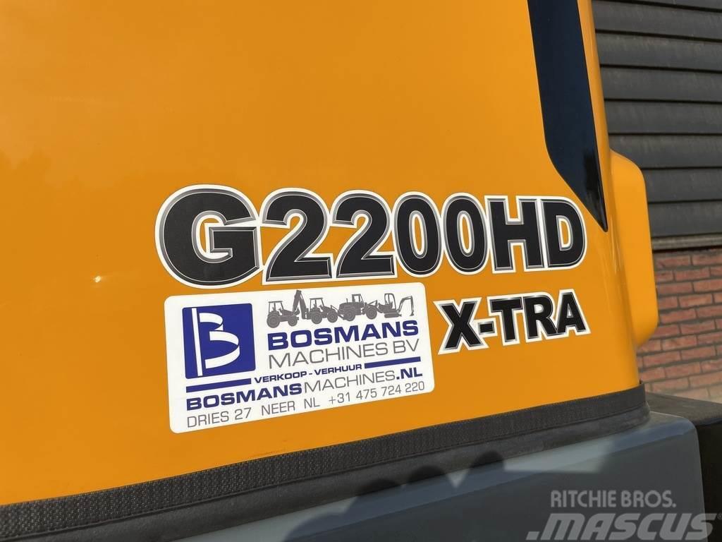 GiANT G2200 HD X-TRA minishovel NIEUW €570 LEASE Chargeuse sur pneus