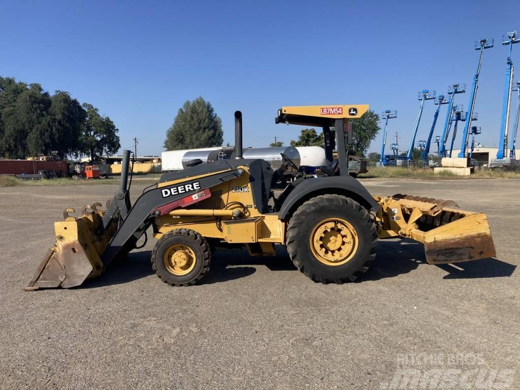 DEERE 210K Chargeur frontal, fourche