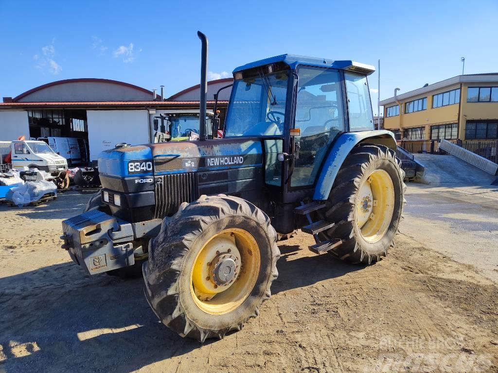 New Holland 8340 Tracteur