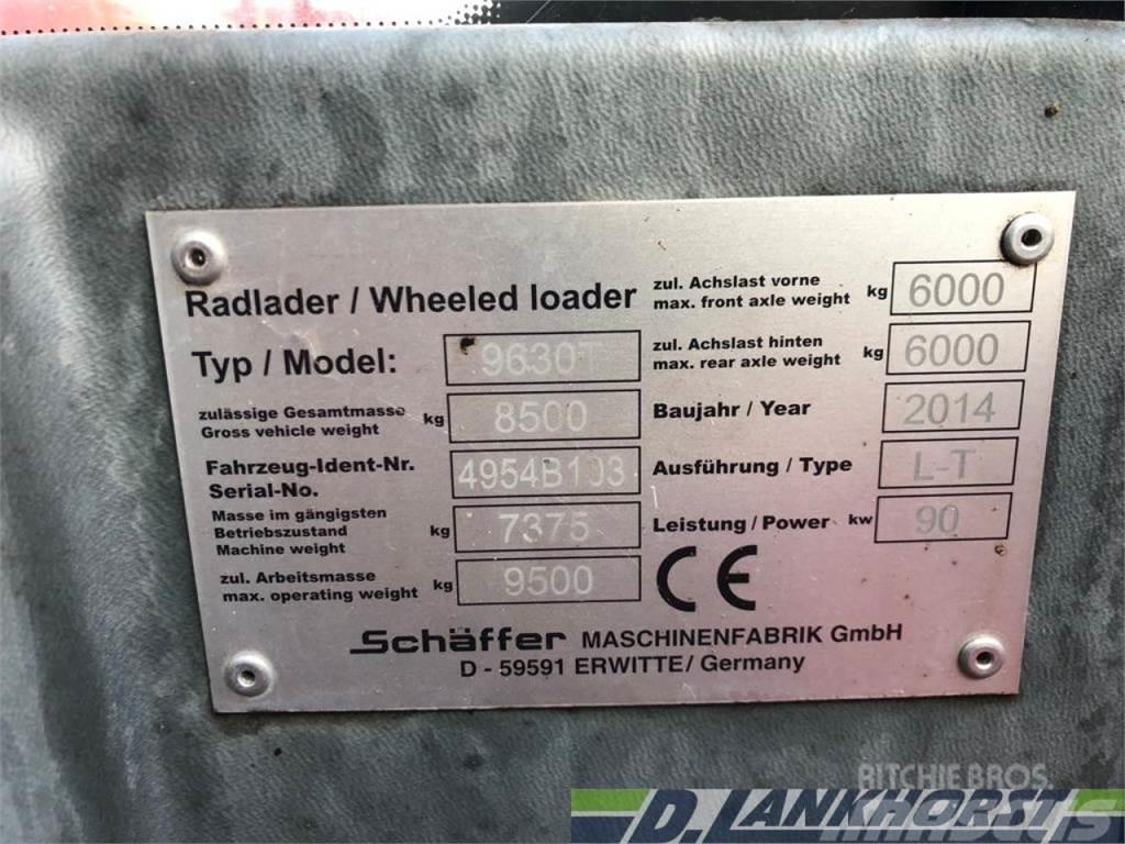 Schäffer 9630 T Chargeuse sur pneus