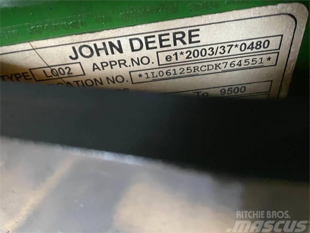 John Deere 6125R Tracteur