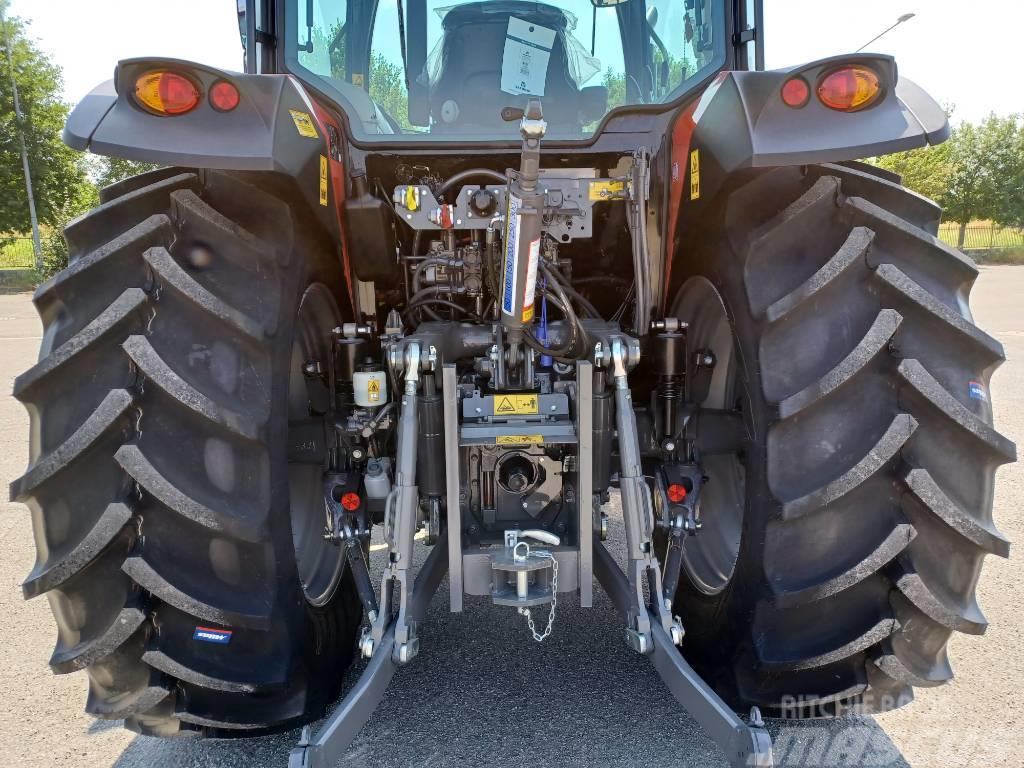 Massey Ferguson 5711 M Tracteur