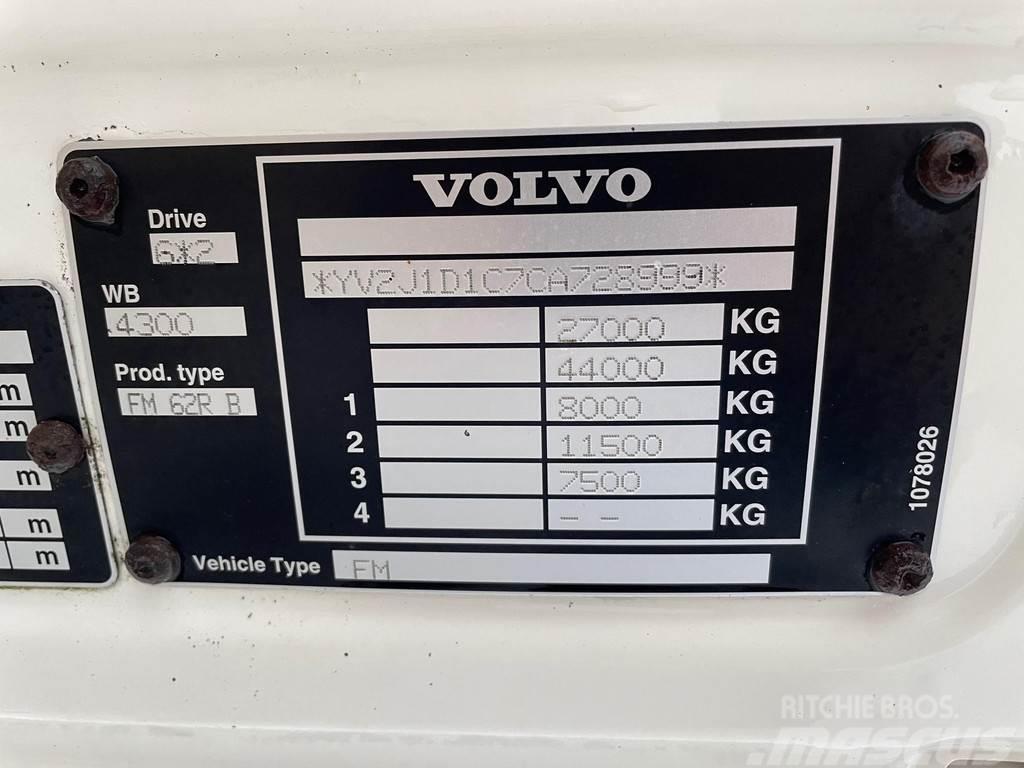 Volvo FM330 6x2*4 + EURO5 + VINCH Camion poubelle