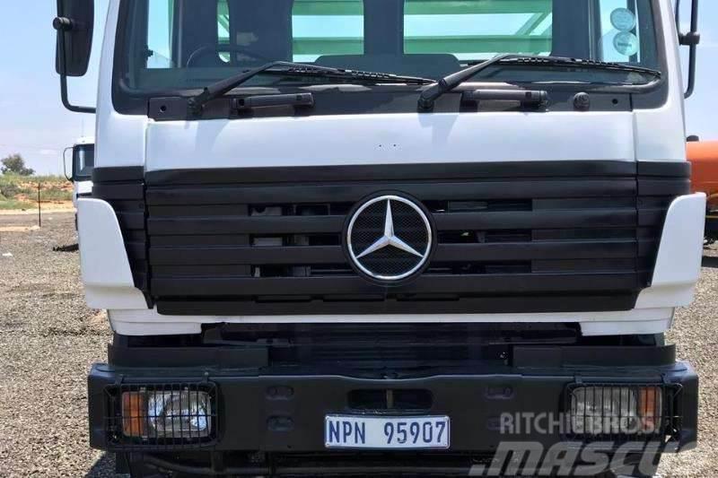 Mercedes-Benz Powerliner Autre camion