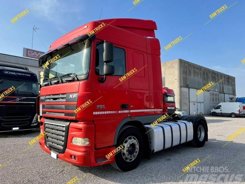 DAF XF 105.460 XF105.460 ZF-Intarder 4x2 Automatik Eur Tracteur routier