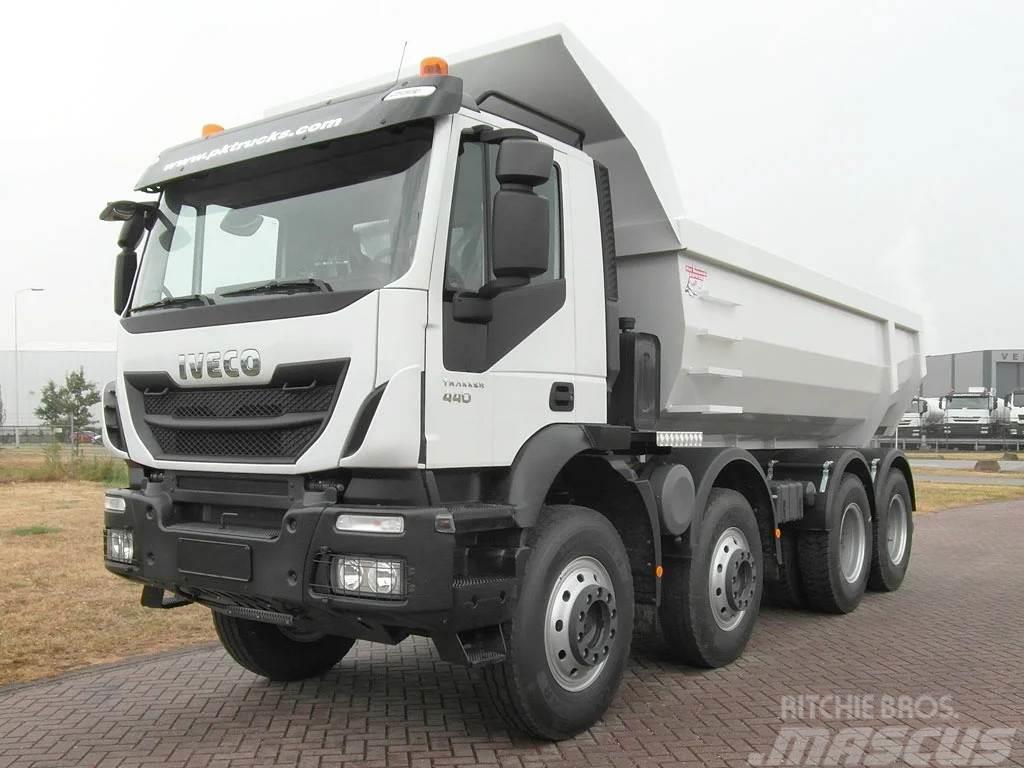 Iveco Trakker 410T42 Tipper Truck (2 units) Camion benne