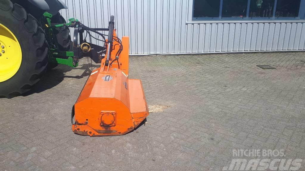 Perfect frontklepelmaaier ZF2-150 Faucheuse