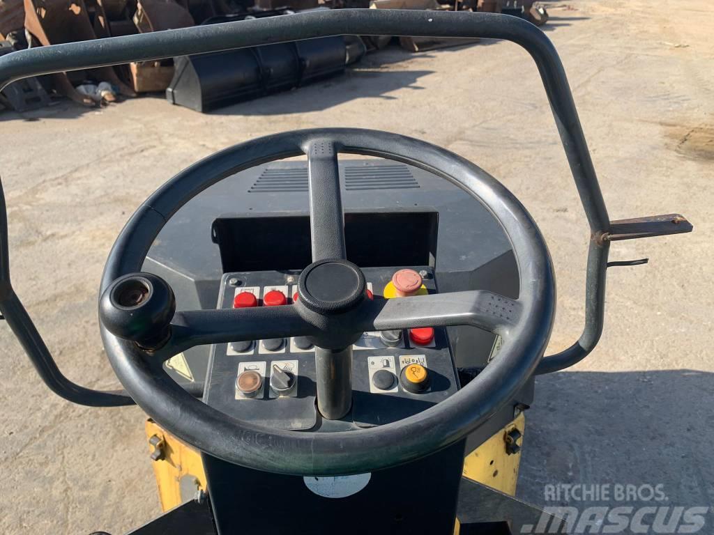 Bomag BW 120 AD-3 Rouleaux tandem