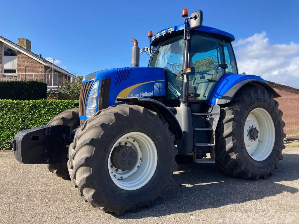 New Holland T 8040 Tracteur