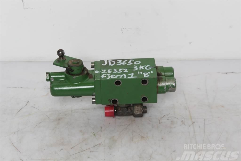 John Deere 3650 Remote control valve Hydraulique
