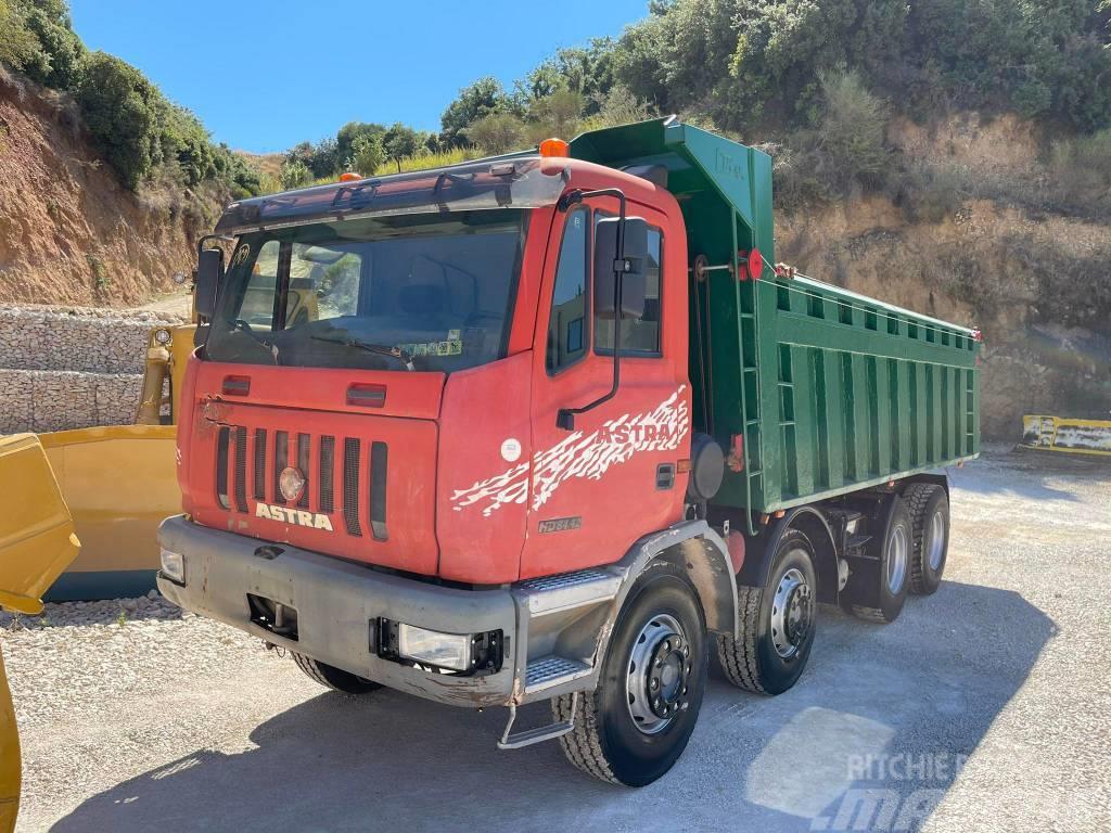 Astra HD7-84.42 Camion benne