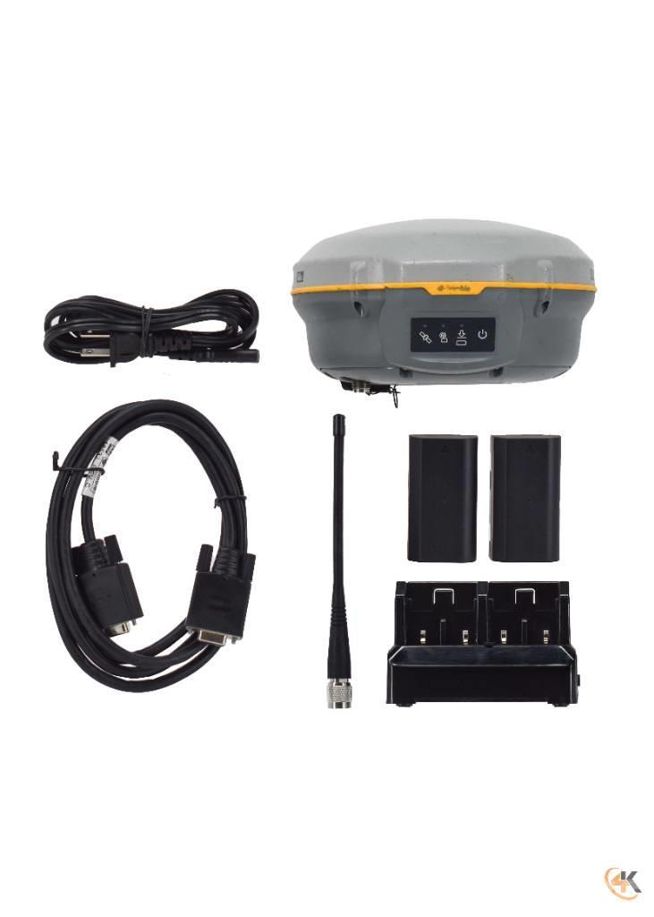 Trimble Single R8 Model S 410-470 MHz GPS Rover Receiver Autres accessoires