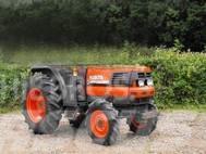 Kubota L4200 para peças Autres équipements pour tracteur