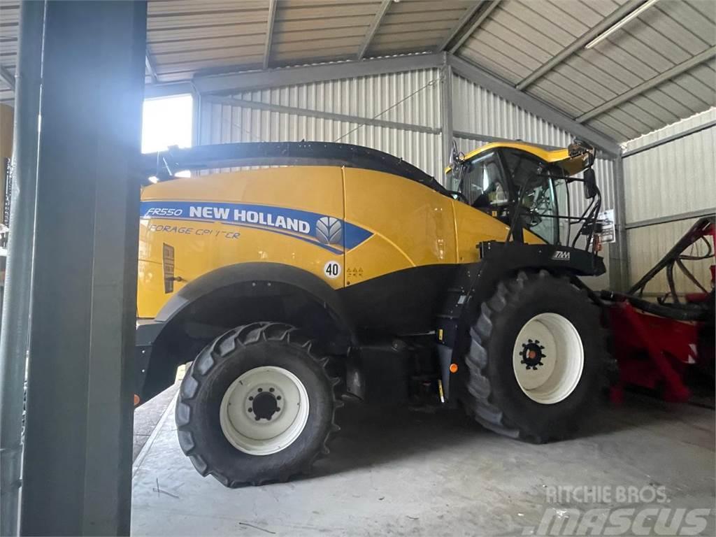 New Holland FR550 Ensileuse automotrice