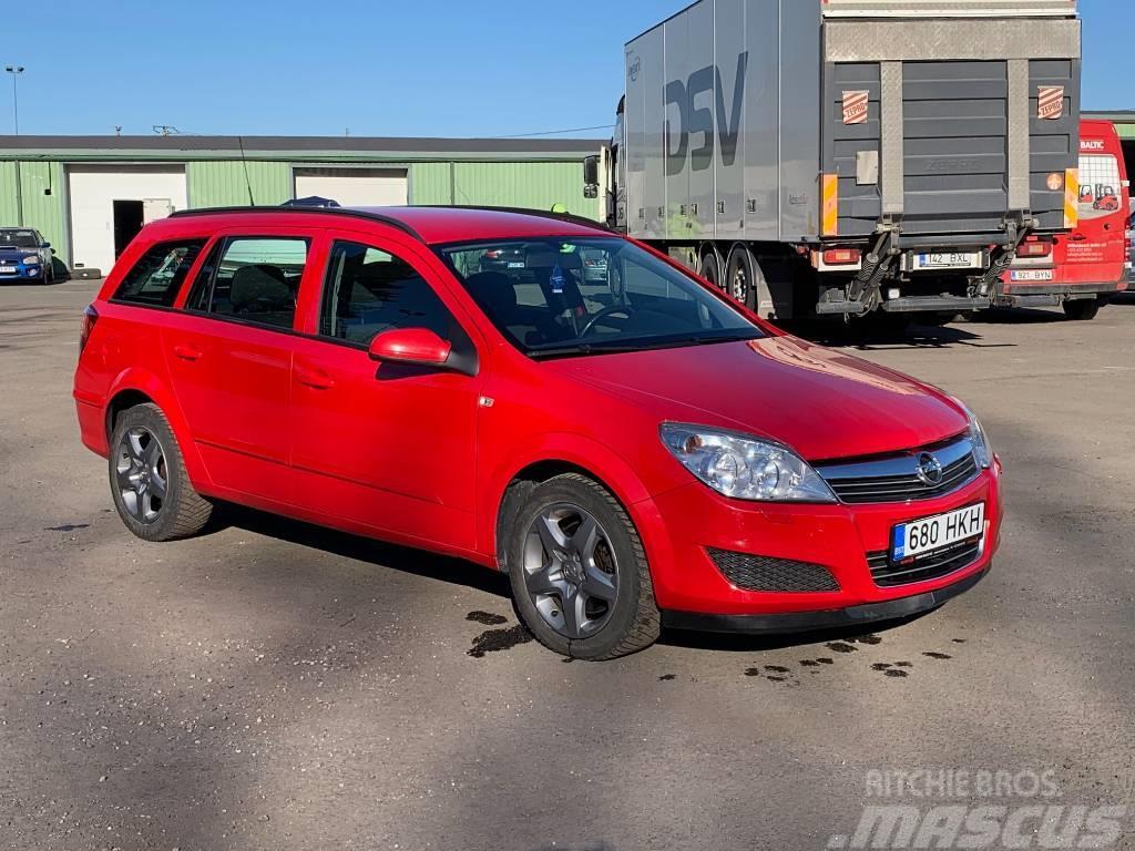Opel ASTRA STATION WAGON Voiture