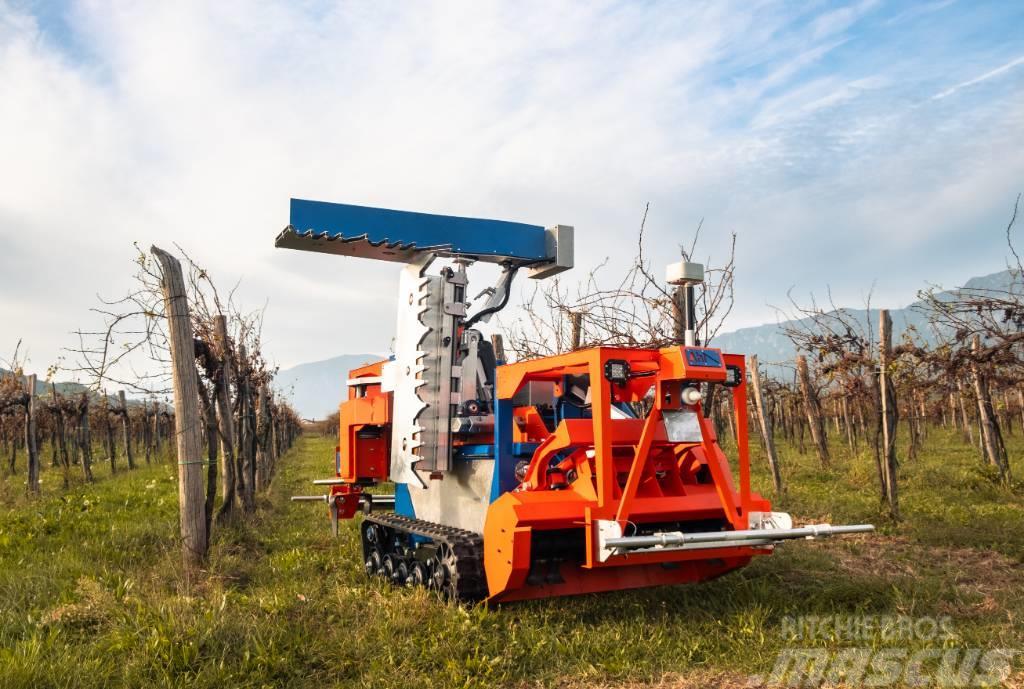  Slopehelper Robotic Vineyard & Orchard Farming Mac Autres matériels agricoles