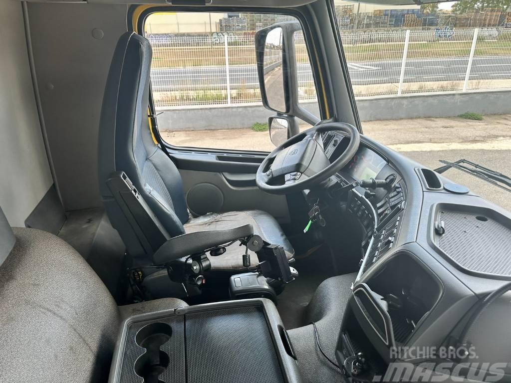 Volvo FM 420 caja basculante Hiab 122 E-4 HIPRO Camion à rideaux coulissants (PLSC)