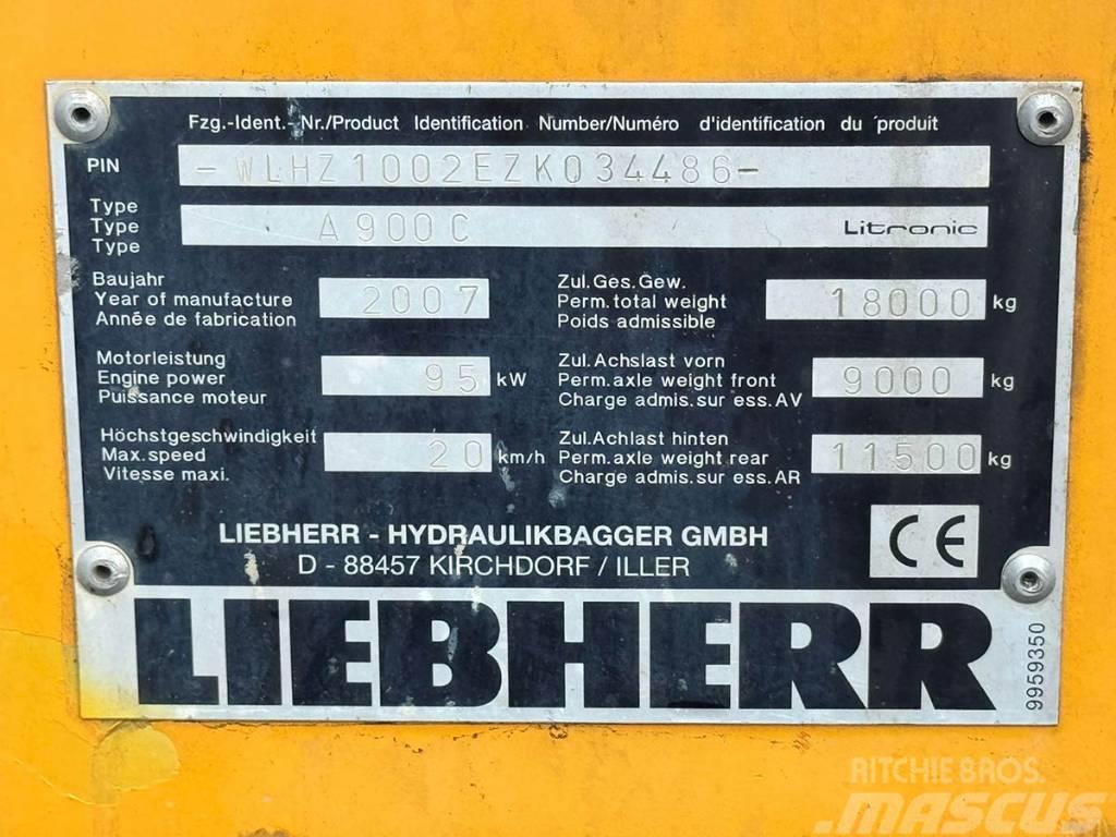 Liebherr A 900 C Litronic Pelle sur pneus