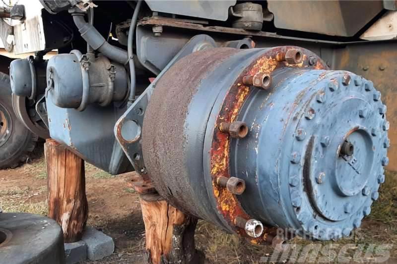 Bell 1226 Haulage Tow Tractor Rear Diff Autre camion