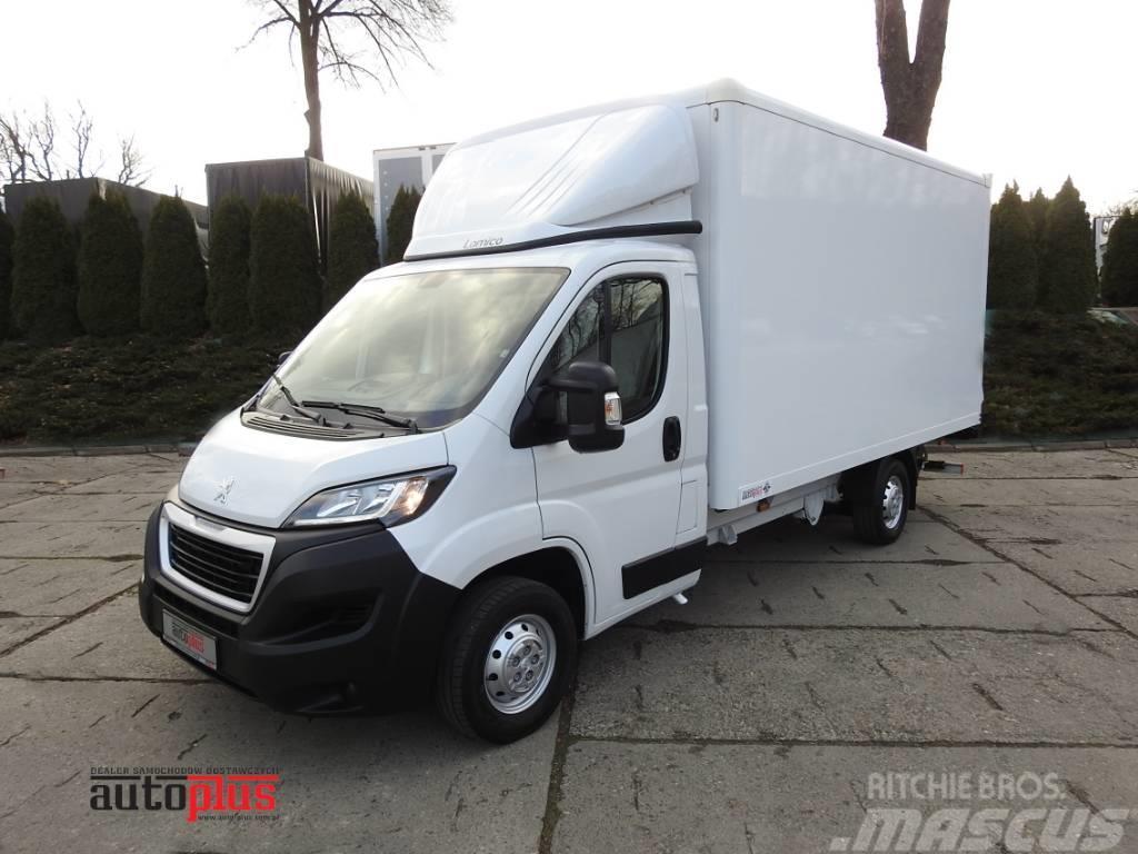 Peugeot BOXER BOX LIFT 8 PALLETS AIR CONDITIONING 140HP Fourgon