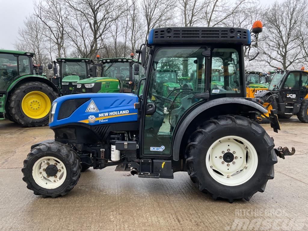 New Holland T 4.90 Tracteur