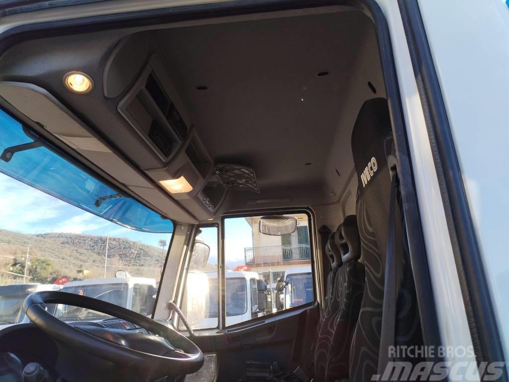 Iveco Eurocargo 80 E22 Camion plateau ridelle avec grue
