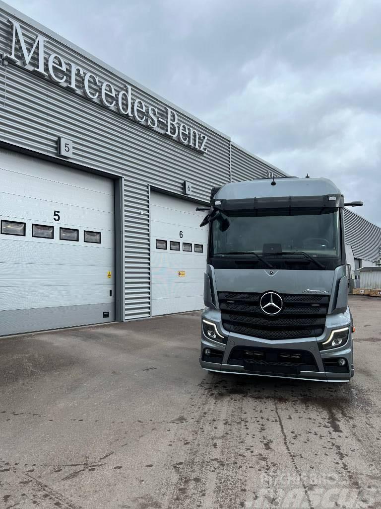 Mercedes-Benz Actros 2853 Finns för omgående leverans Camion ampliroll