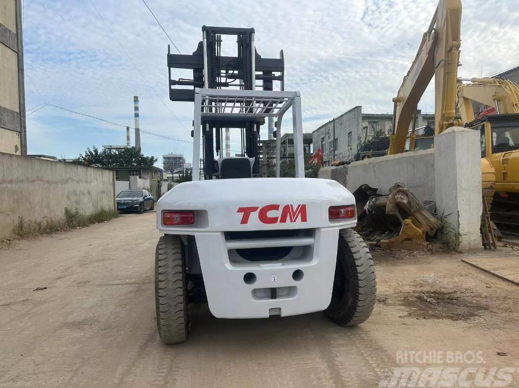 TCM FD100Z8 Chariots diesel