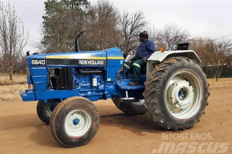 New Holland 6640 Tractor Tracteur