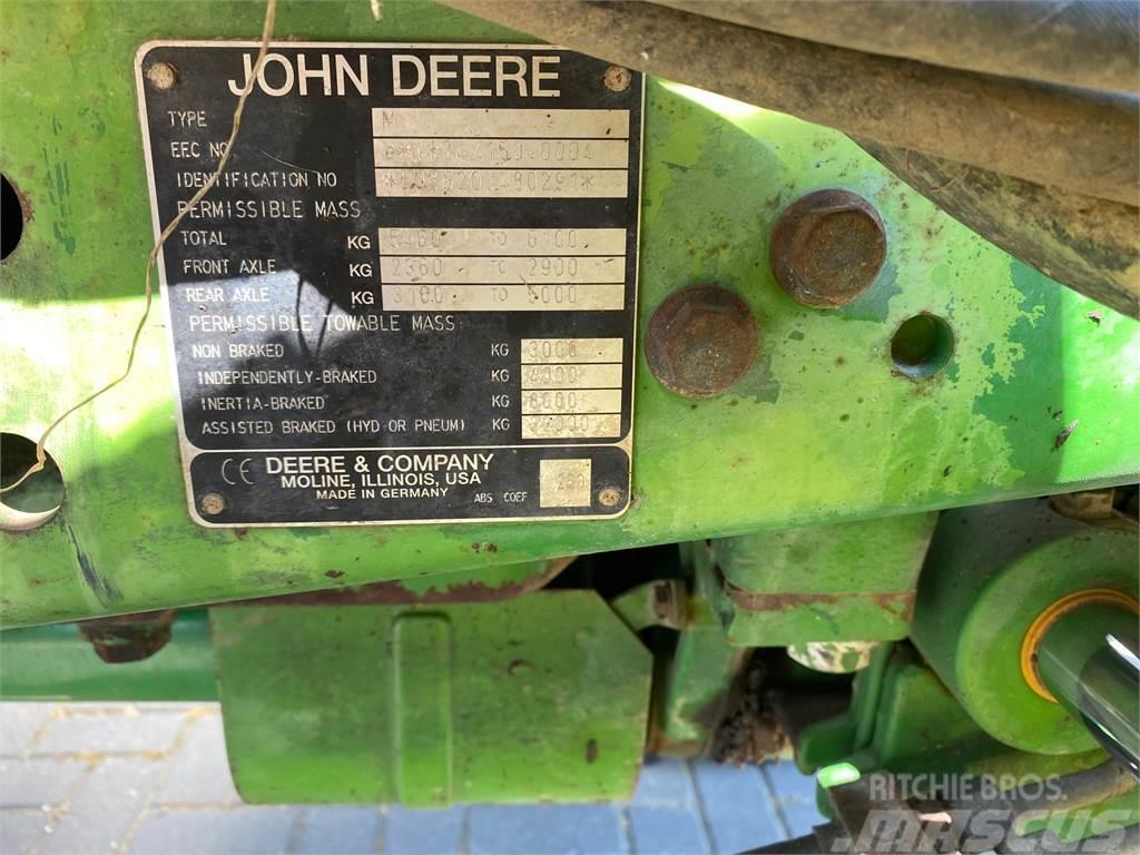  John Deere-5820 Tracteur