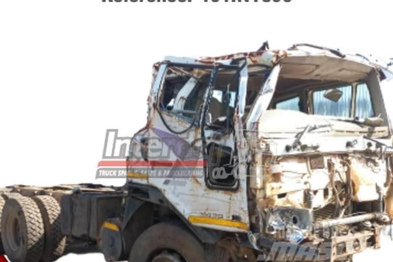 Tata 2011 Tata Novus Stripping for Spares Autre camion