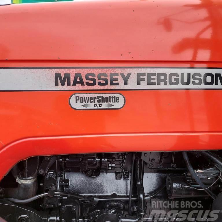 Massey Ferguson 25 Moissonneuse batteuse