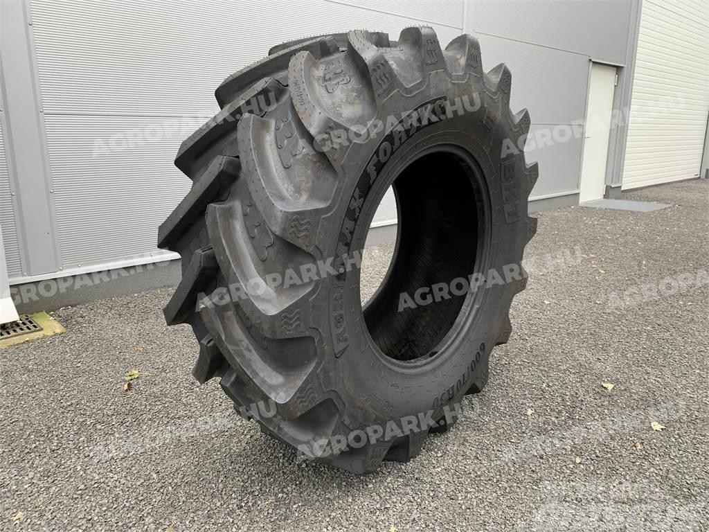 BKT tire in size 600/70R30 Pneus, roues et jantes