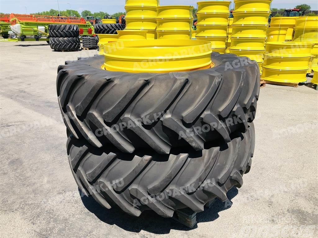  Twin wheel set with Alliance 520/85R38 tires Roues jumelées