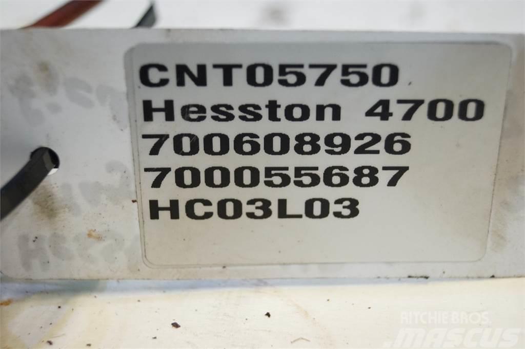 Hesston 4700 Pince à balle
