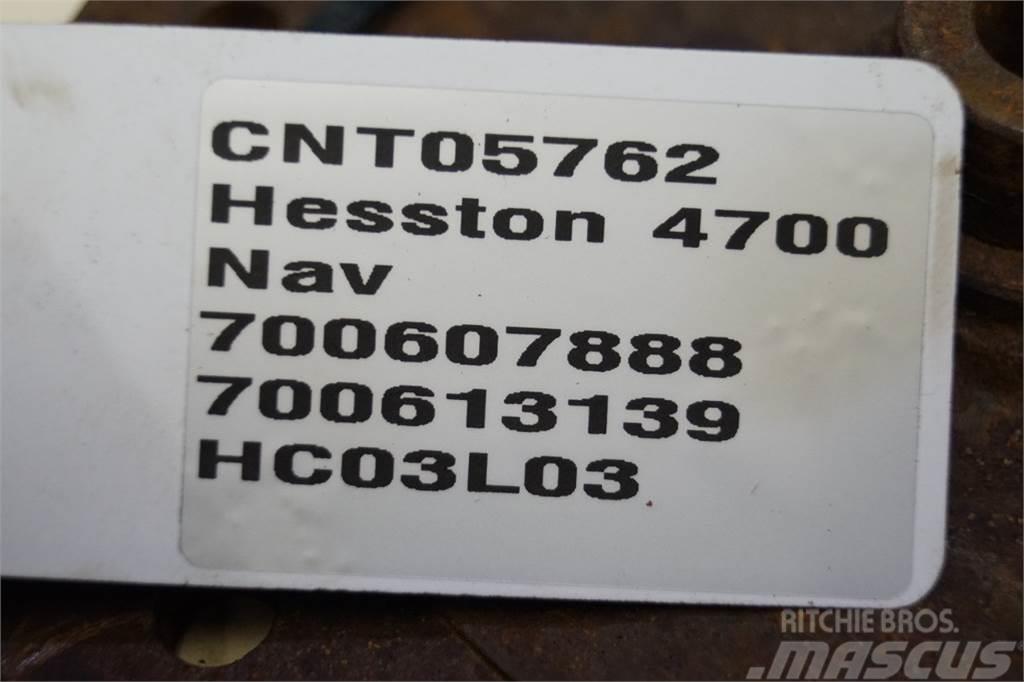 Hesston 4700 Autres matériels de fenaison