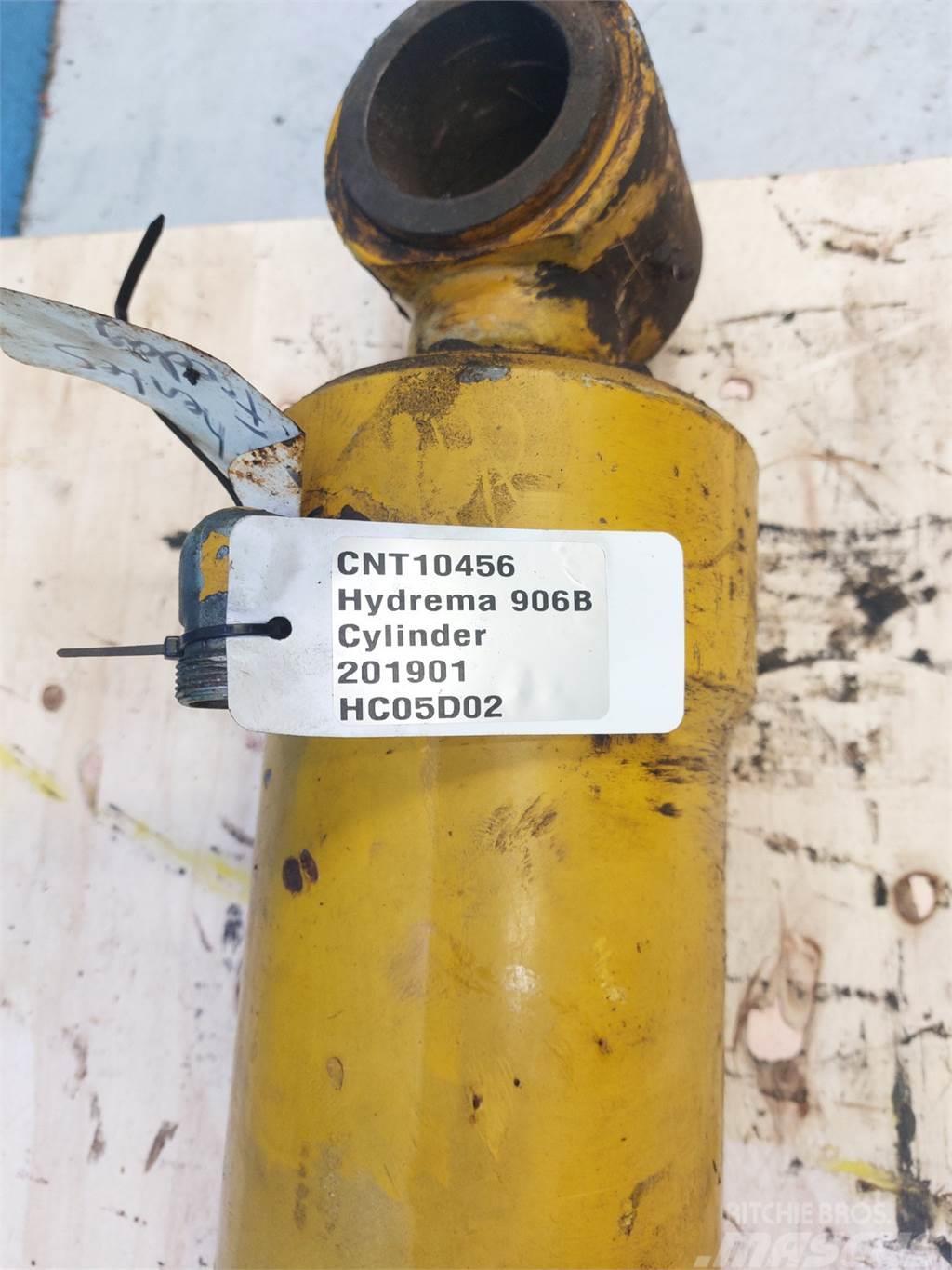 Hydrema 906B HæveCylinder 201901 Bras et Godet