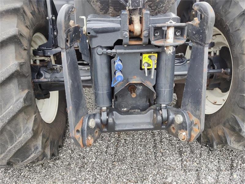 New Holland T7 250 Autocommand, front pto. Tracteur