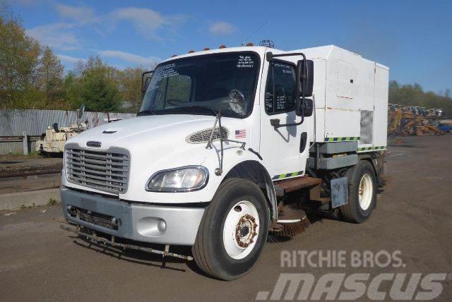 Freightliner M2 106 Camion balayeur