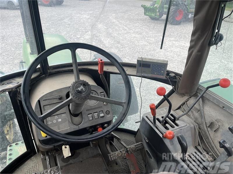 John Deere 2850 4 WD. Frontlæsser kan tilkøbes Tracteur