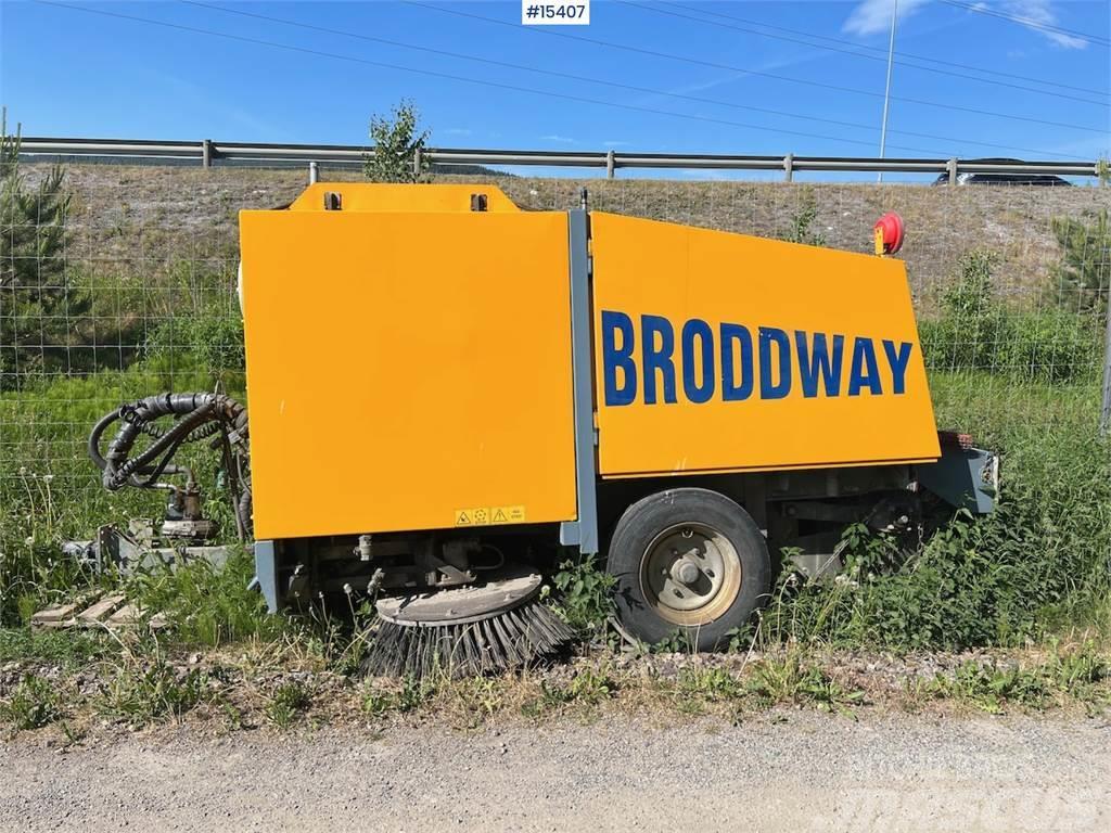 Broddway combi sweep trailer Balayeuse / Autolaveuse