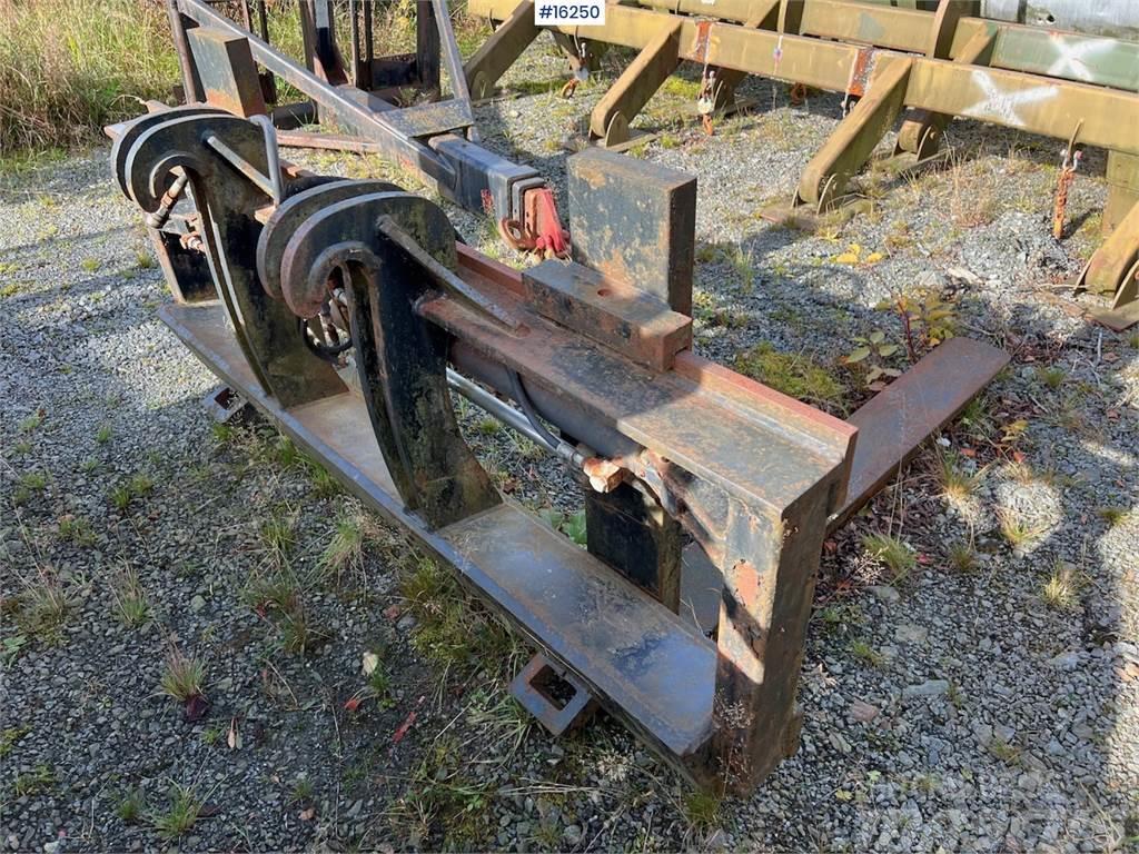 Gjerstad Pallet forks with/hydraulic width adjustment Autres accessoires