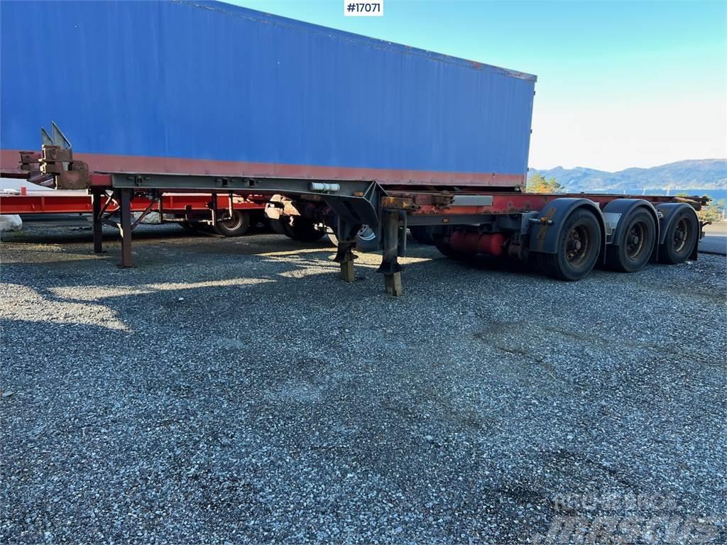 Renders 3 Axle Container trailer w/ extension to 13.60 Autre remorque