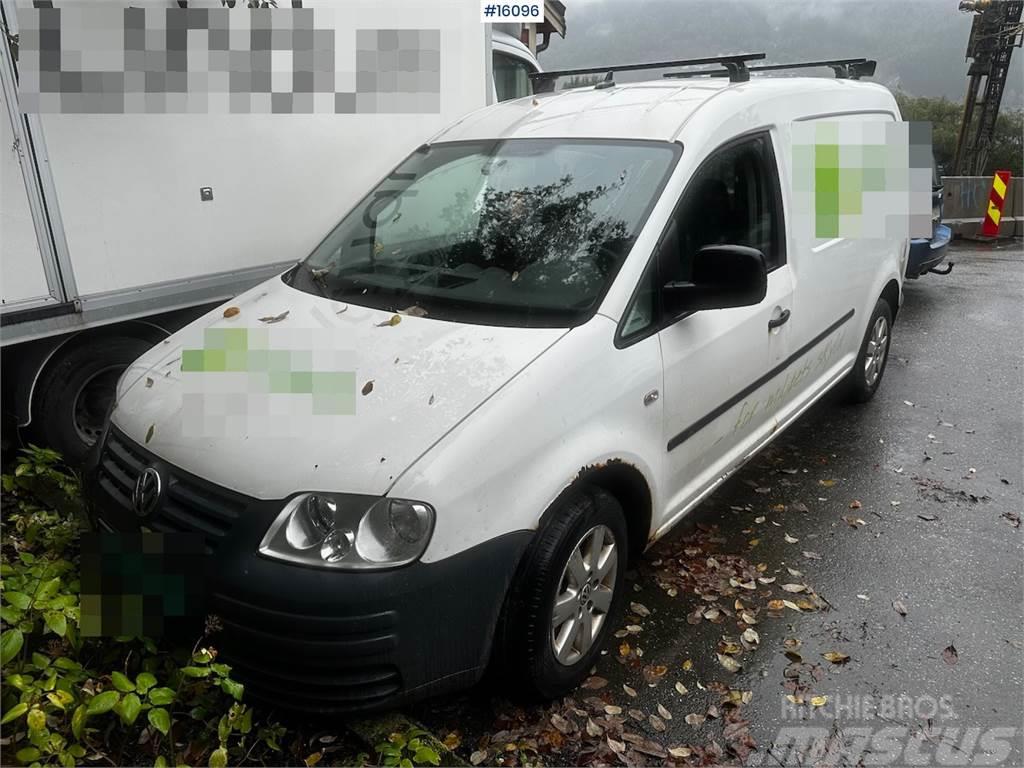 Volkswagen Caddy w/ 2 sets of tires. Utilitaire