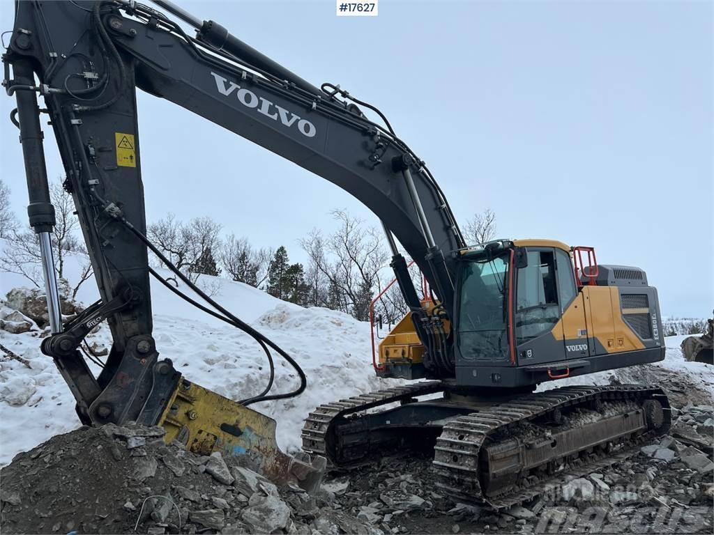 Volvo EC380EL excavator w/ 4370 hours WATCH VIDEO Pelle sur chenilles