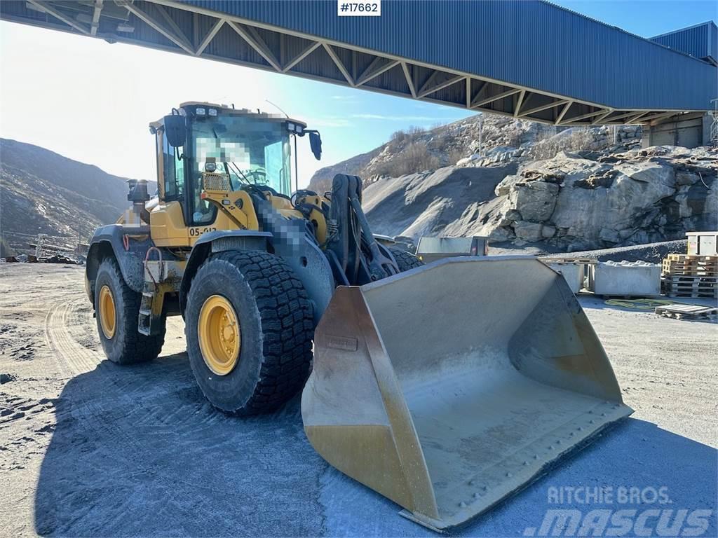 Volvo L110H Wheel loader w/ Bucket and weight. Certified Chargeuse sur pneus
