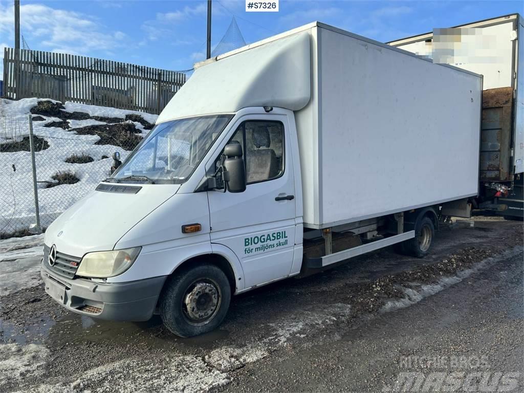 Mercedes-Benz 414 Box car with tail lift. Total weight 4600 kgs Autre fourgon / utilitaire