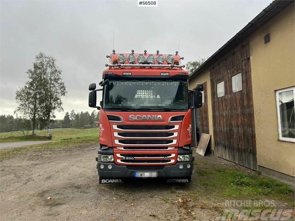 Scania R560 Timber Truck with trailer and crane Camion grumier